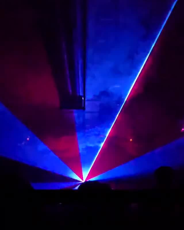 NOX Phoenix in de Effenaar — laser- en lichtshow