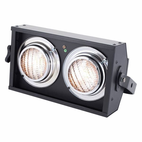 Showtec - Stage Blinder 2 DMX huren — Blinders bij DAE Productions